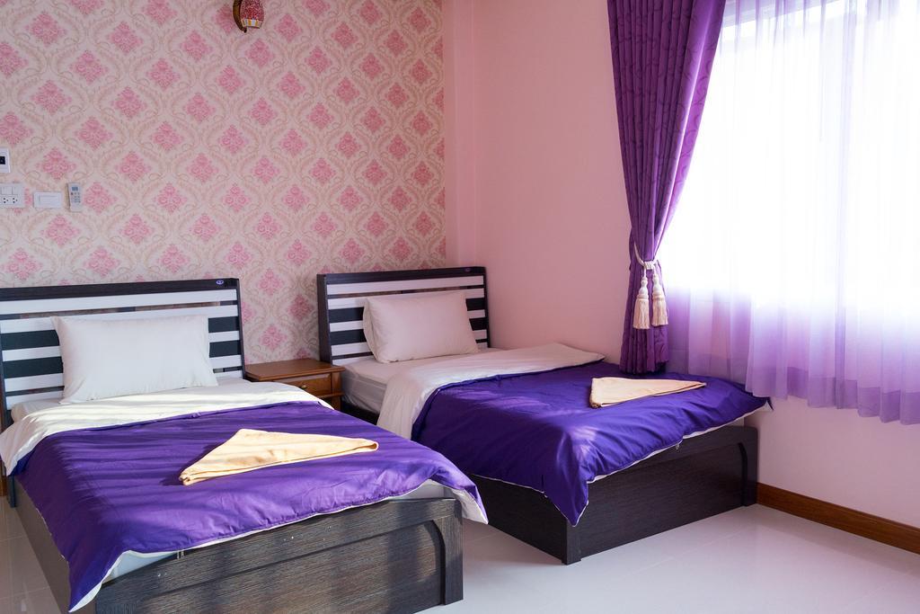 Hotel Rak Ban Kerd House Ko Si Chang Pokój zdjęcie